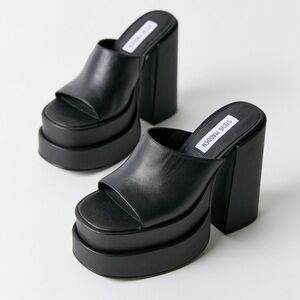 Steve Madden Cagey platform sandal